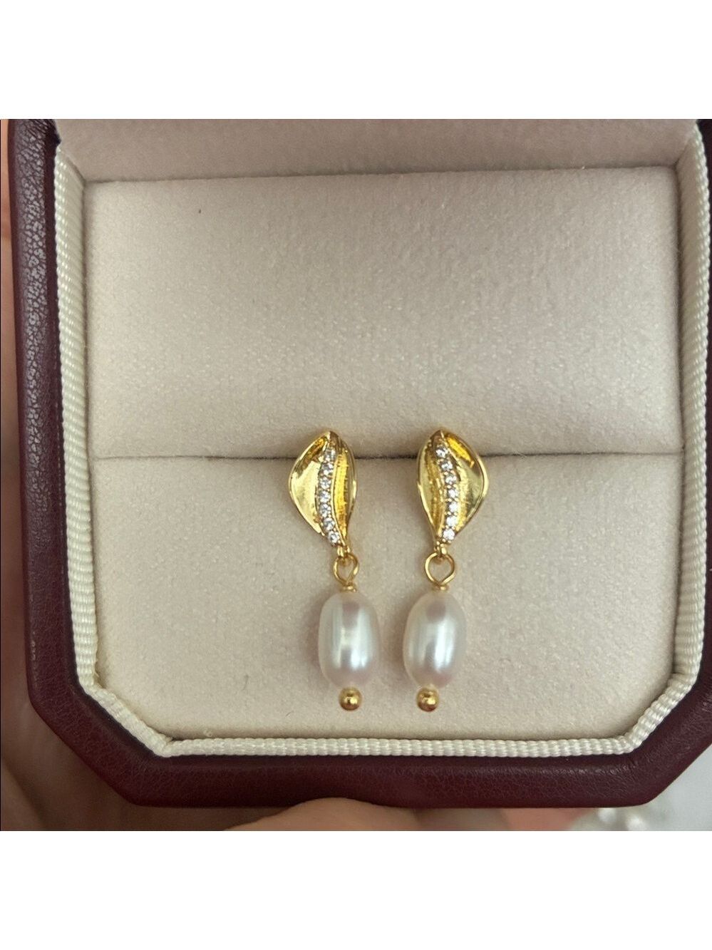Elegant Gold and Pearl Flower Earrings